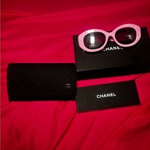 CHANEL Pink Sunglasses with Black sunglasses case